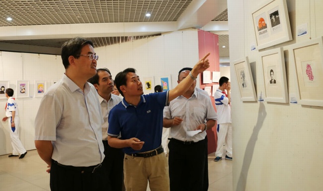 1474502907465325.jpg webwxgetmsgimg (3).jpg