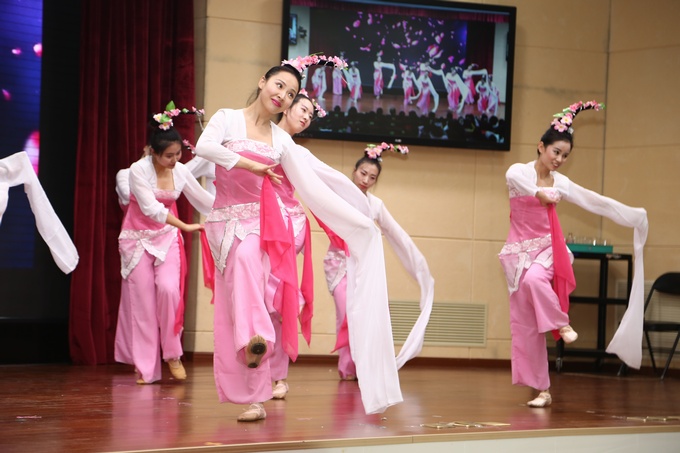 1515381058133324.jpg 0K6A9215.jpg