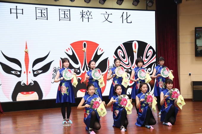 1515381272130449.jpg 0K6A9125.jpg