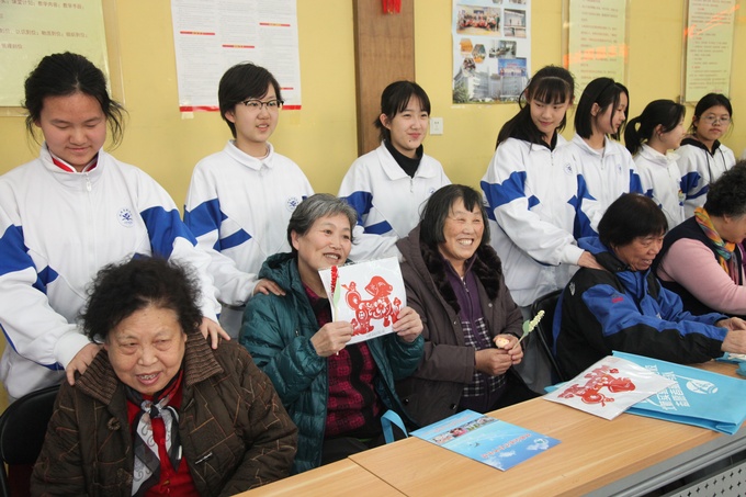 1523405164554500.jpg 586782062.jpg